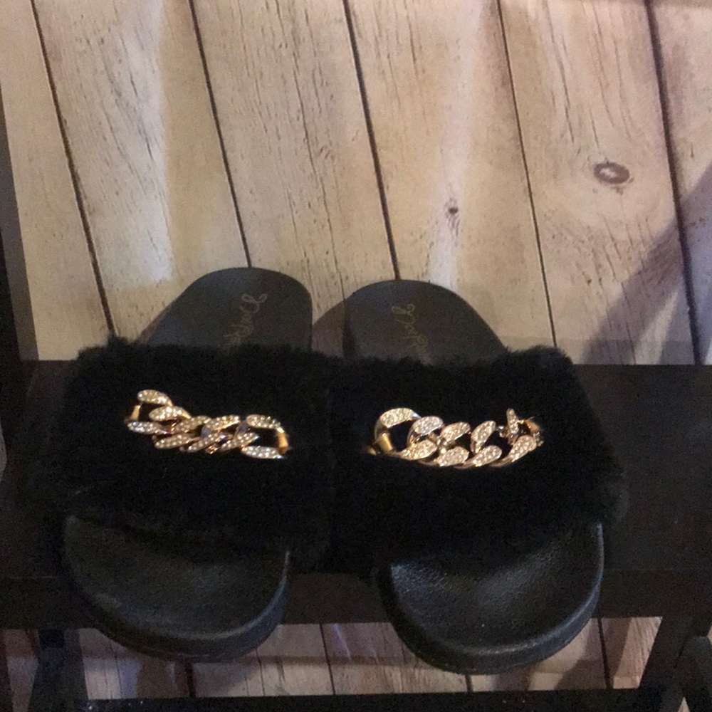 Women’s Black Slides